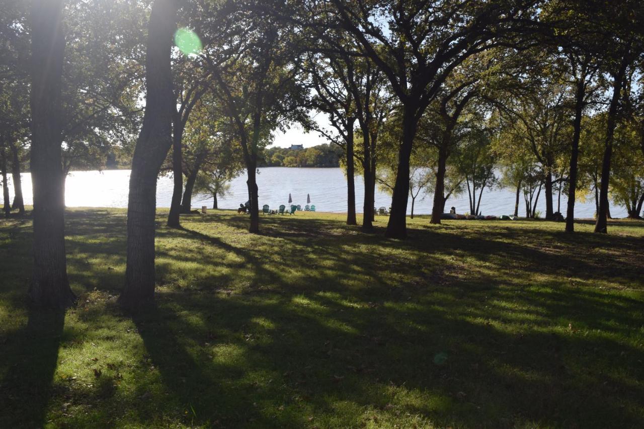Lake Front Cottage Little Elm Exterior foto