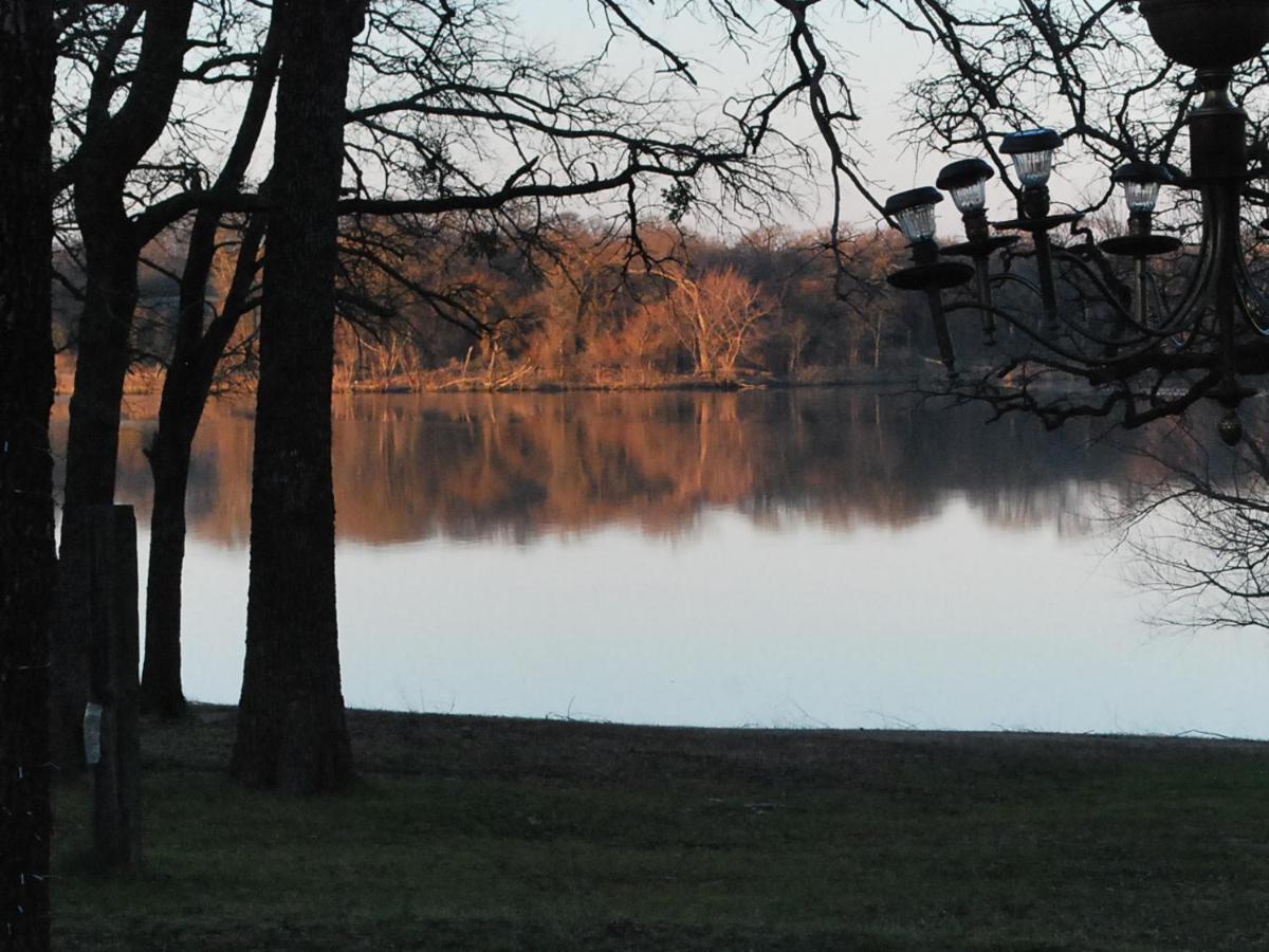 Lake Front Cottage Little Elm Exterior foto